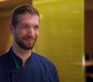 Un chef pas comme les autres : Anthony Bertin et sa cuisine inventive